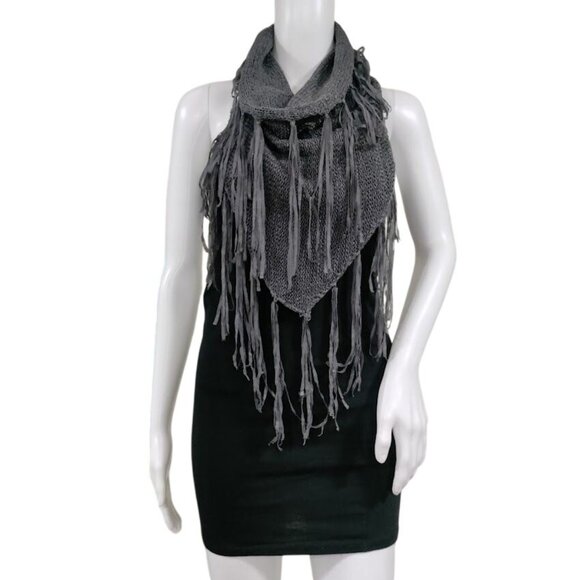 Staring at Stars by Urban Outfitters Knit Triangle Fringe Shawl Scarf Gray - Picture 2 of 11